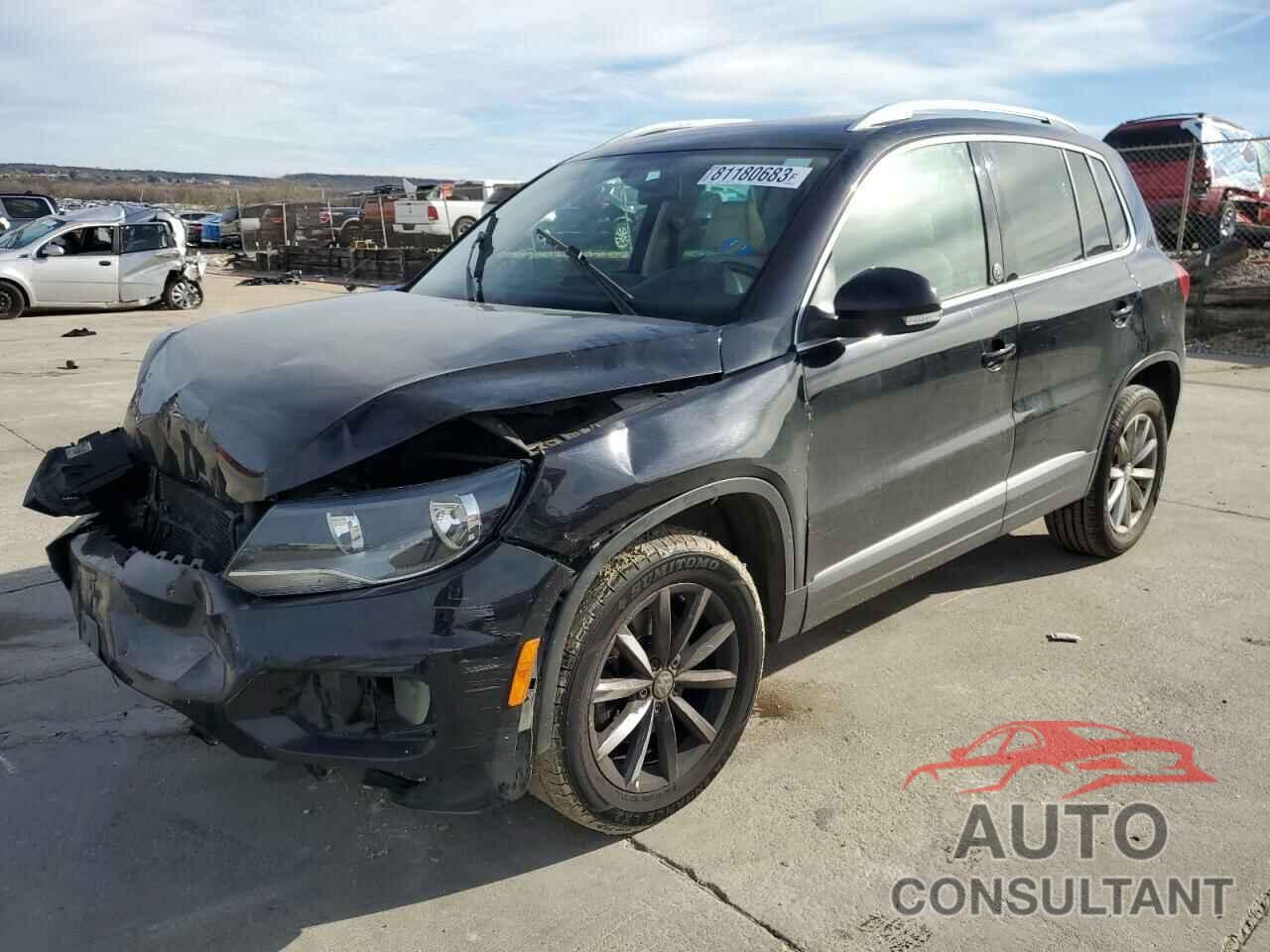 VOLKSWAGEN TIGUAN 2017 - WVGRV7AX1HK007399