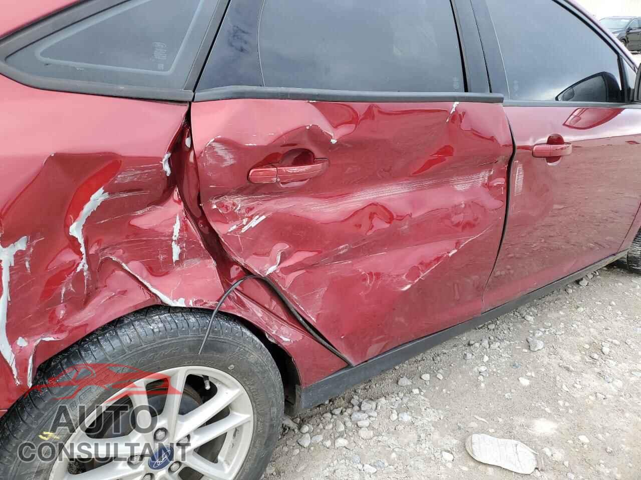 FORD FOCUS 2016 - 1FADP3F26GL293182