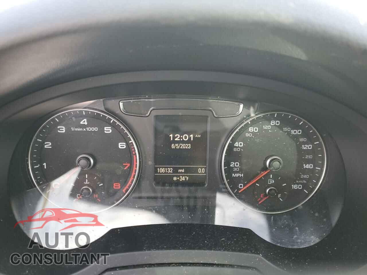 AUDI Q3 2016 - WA1EFCFS5GR010571