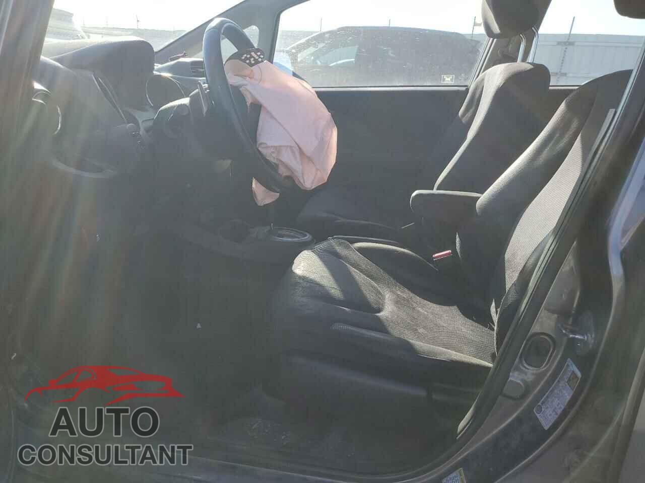 HONDA FIT 2013 - JHMGE8H55DC045324