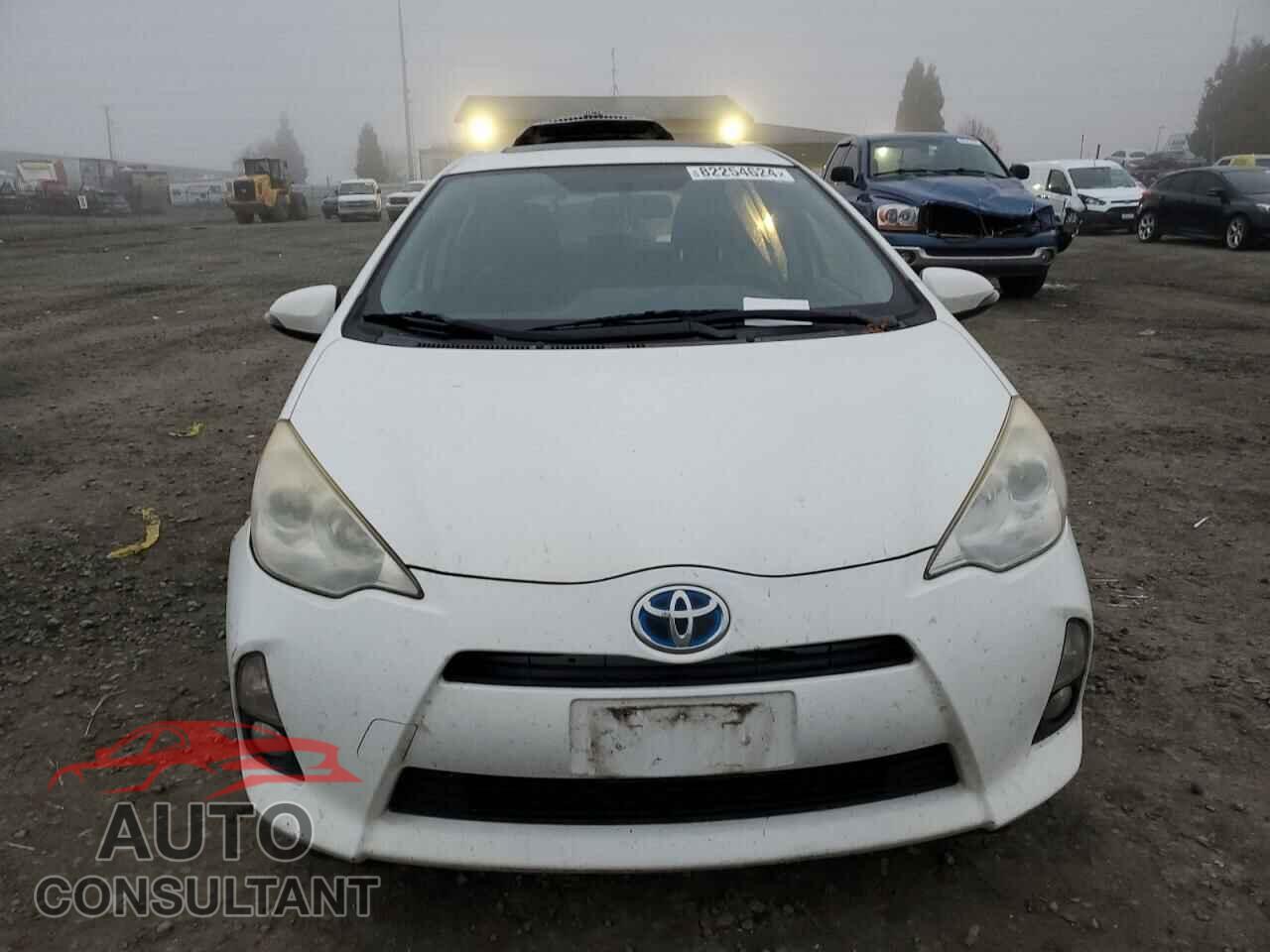 TOYOTA PRIUS 2013 - JTDKDTB35D1032982