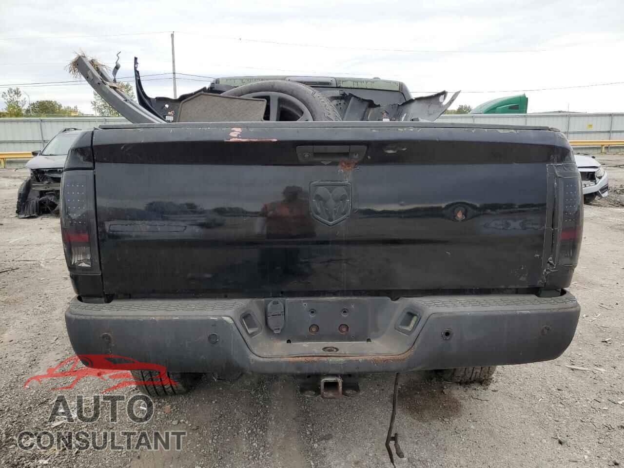 DODGE RAM 1500 2012 - 1C6RD7LT8CS126584