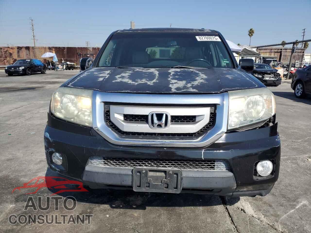 HONDA PILOT 2011 - 5FNYF3H77BB043050