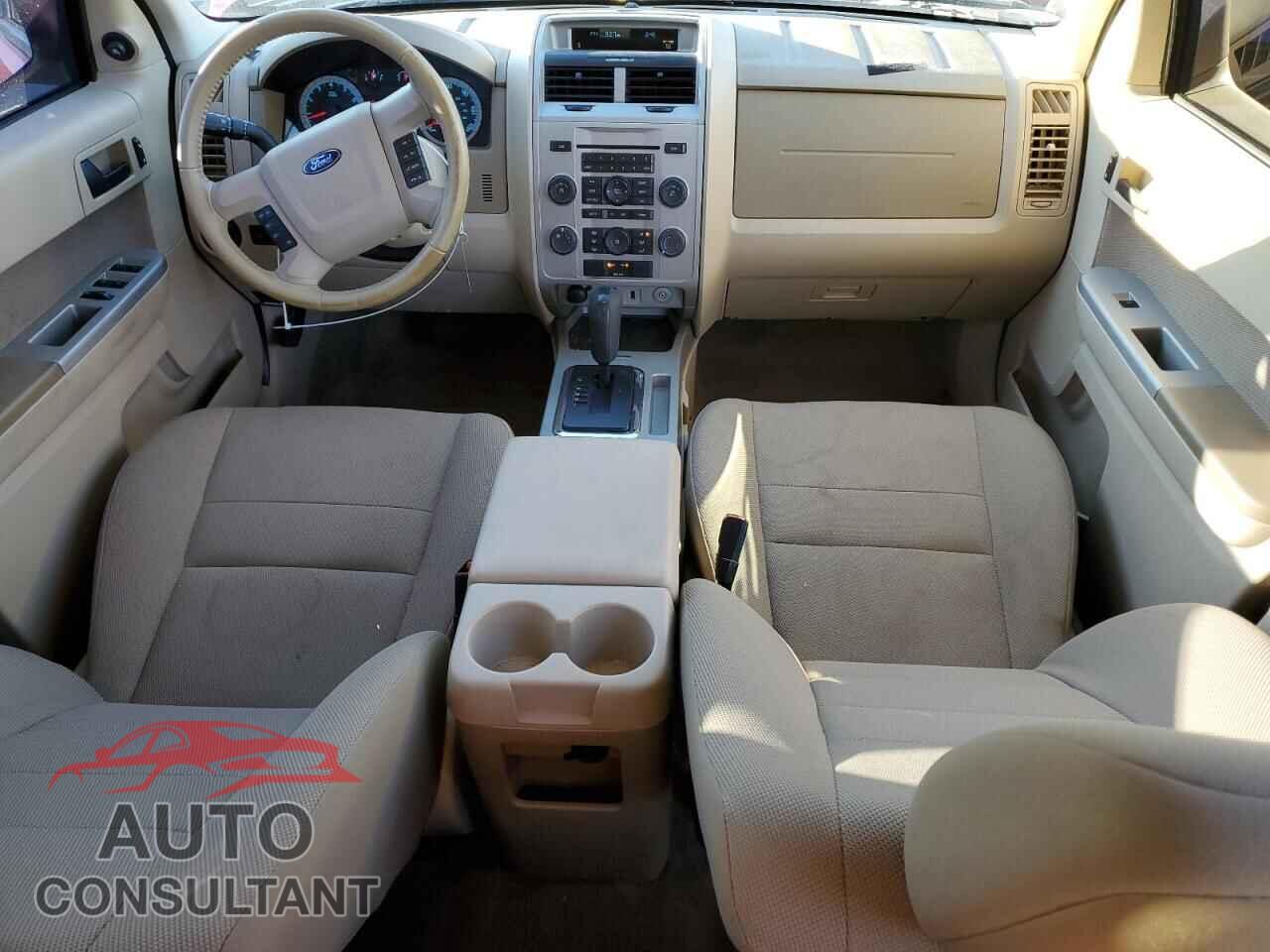 FORD ESCAPE 2010 - 1FMCU0DG8AKA02492