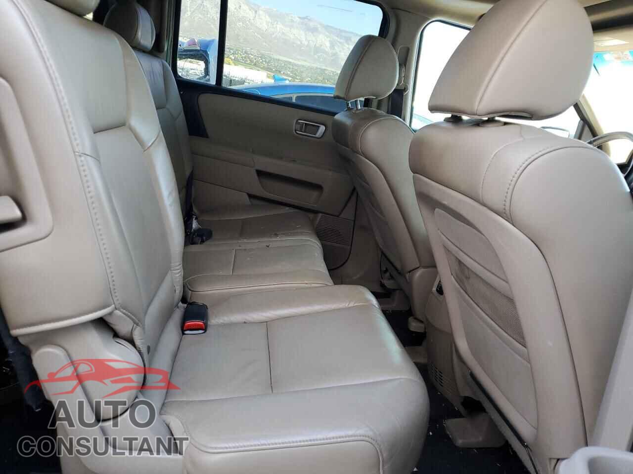 HONDA PILOT 2011 - 5FNYF4H57BB062380