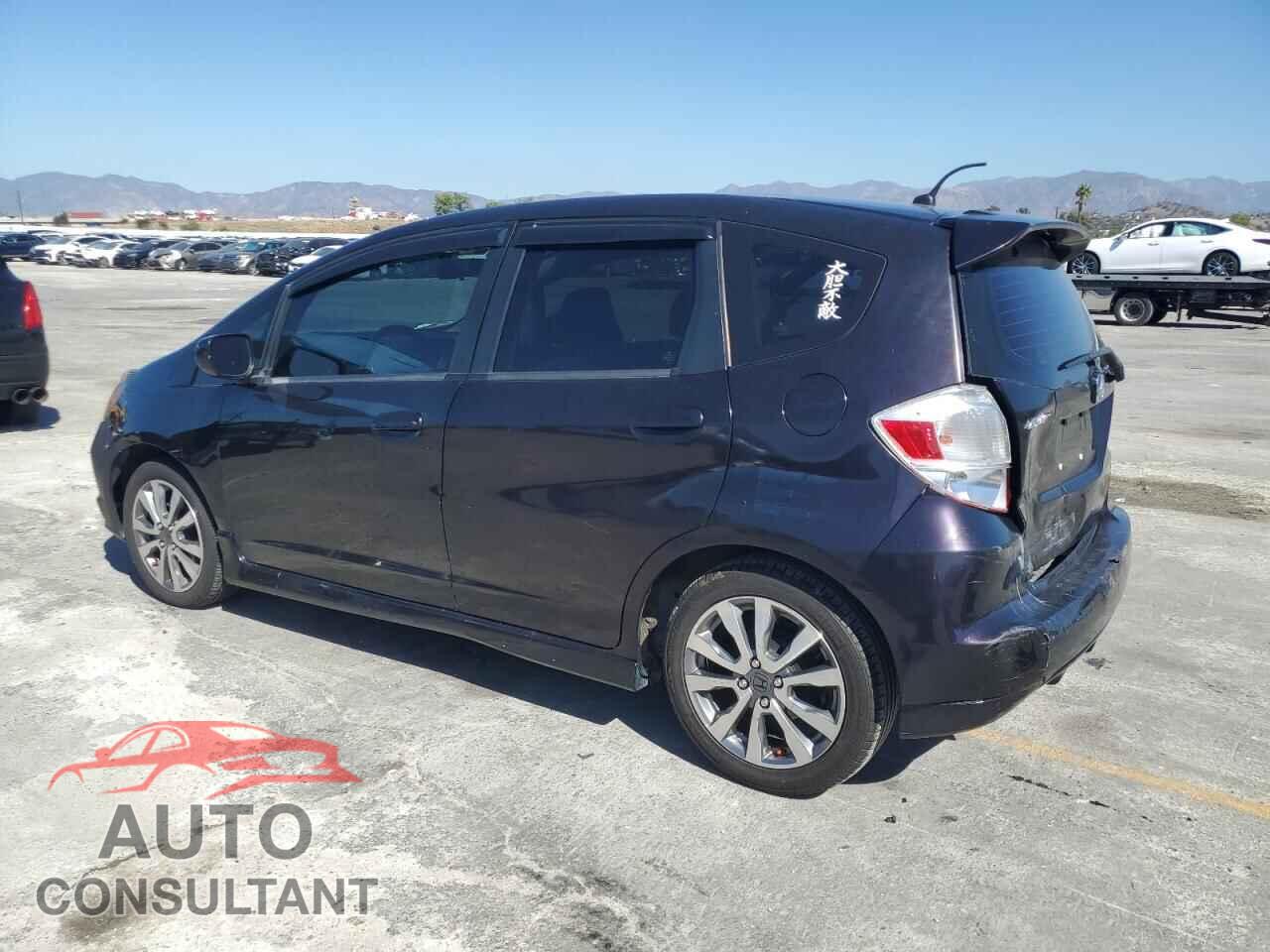 HONDA FIT 2013 - JHMGE8H55DC070157