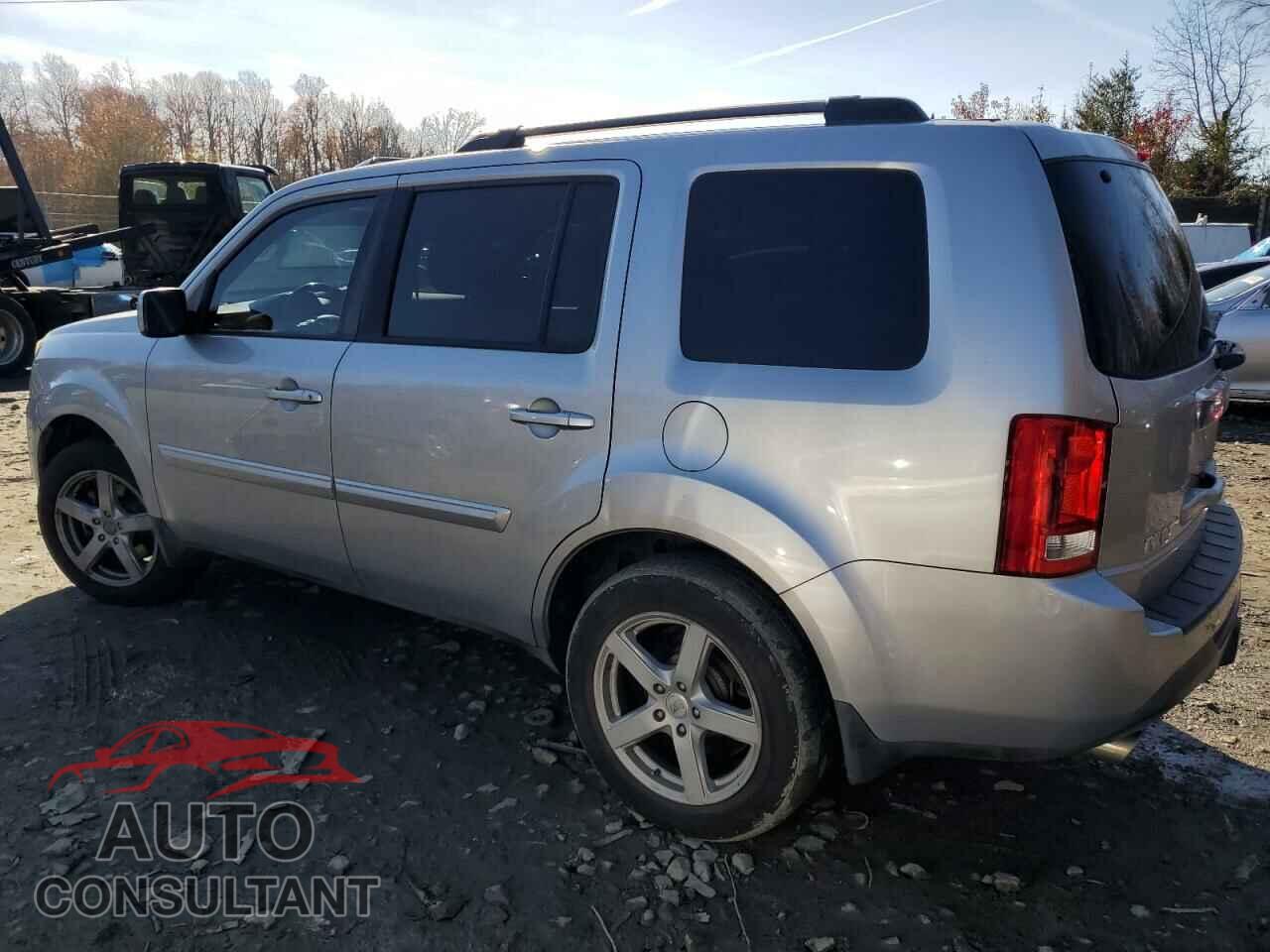 HONDA PILOT 2015 - 5FNYF4H54FB037040