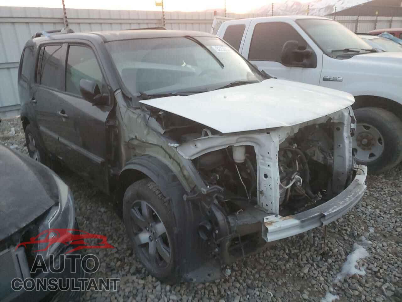 HONDA PILOT 2013 - 5FNYF3H98DB030327