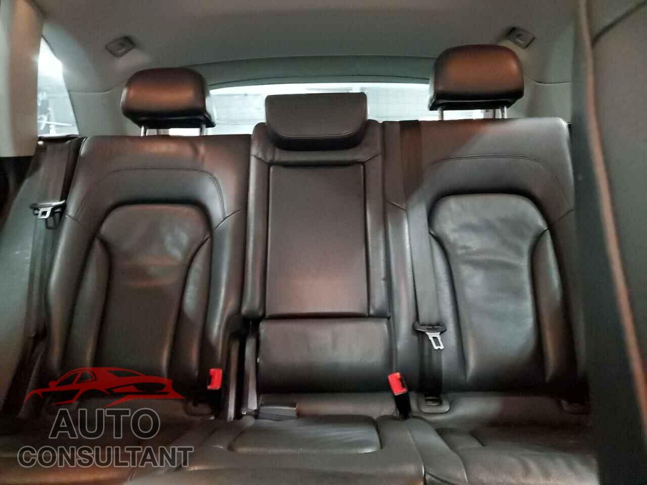 AUDI Q5 2013 - WA1LFAFP0DA087575