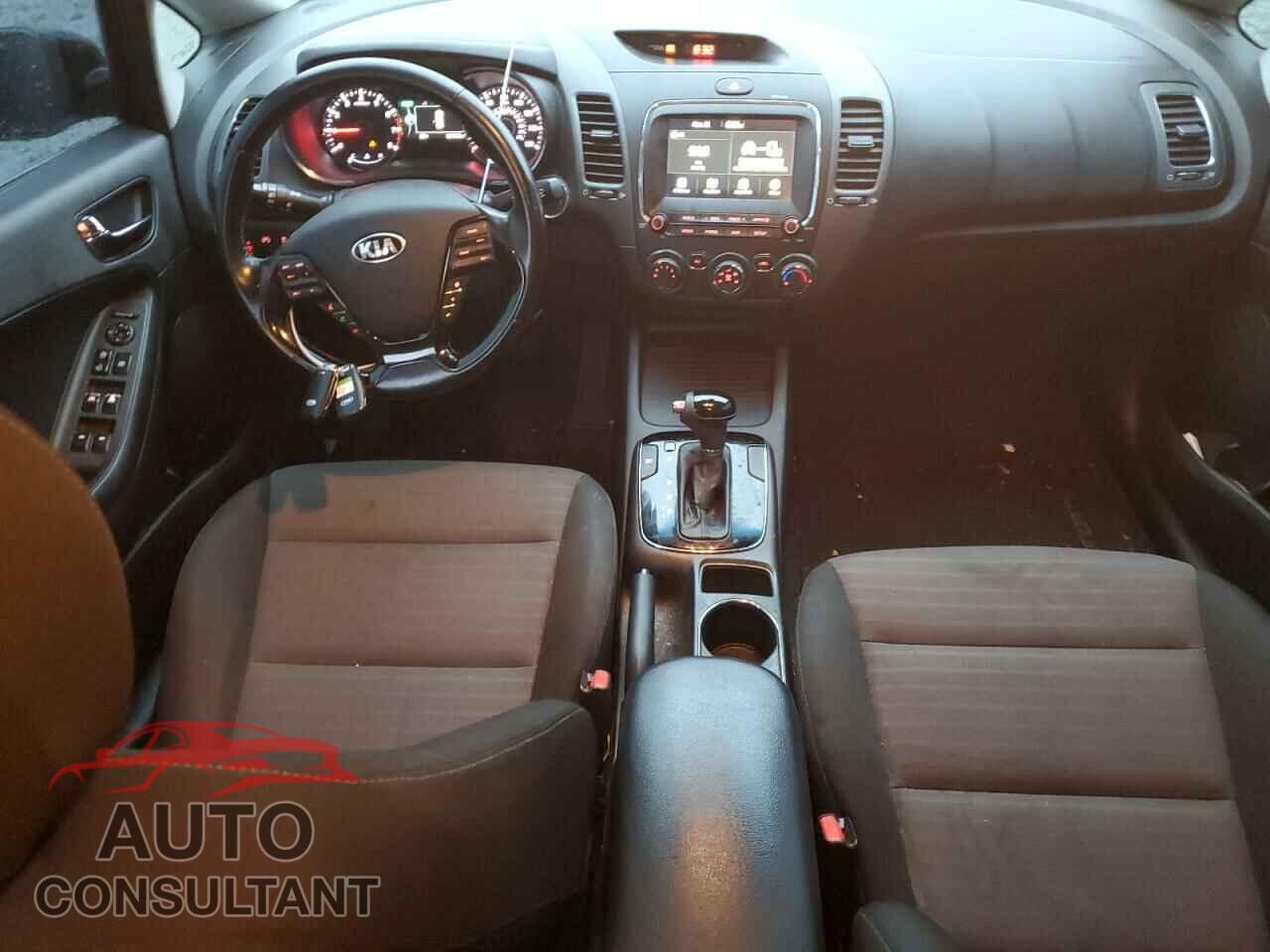 KIA FORTE 2017 - 3KPFL4A75HE043806
