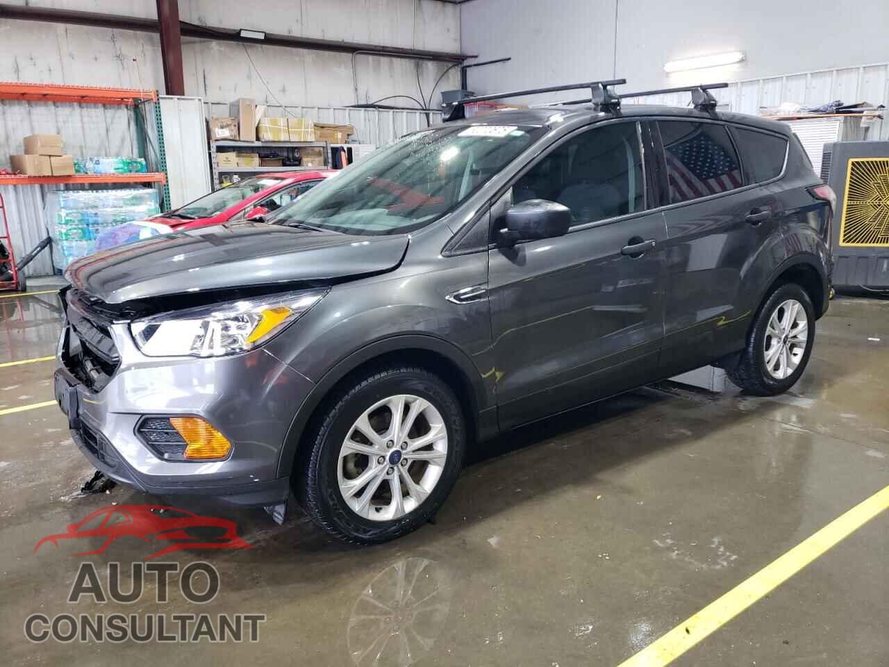 FORD ESCAPE 2017 - 1FMCU0F7XHUD66182