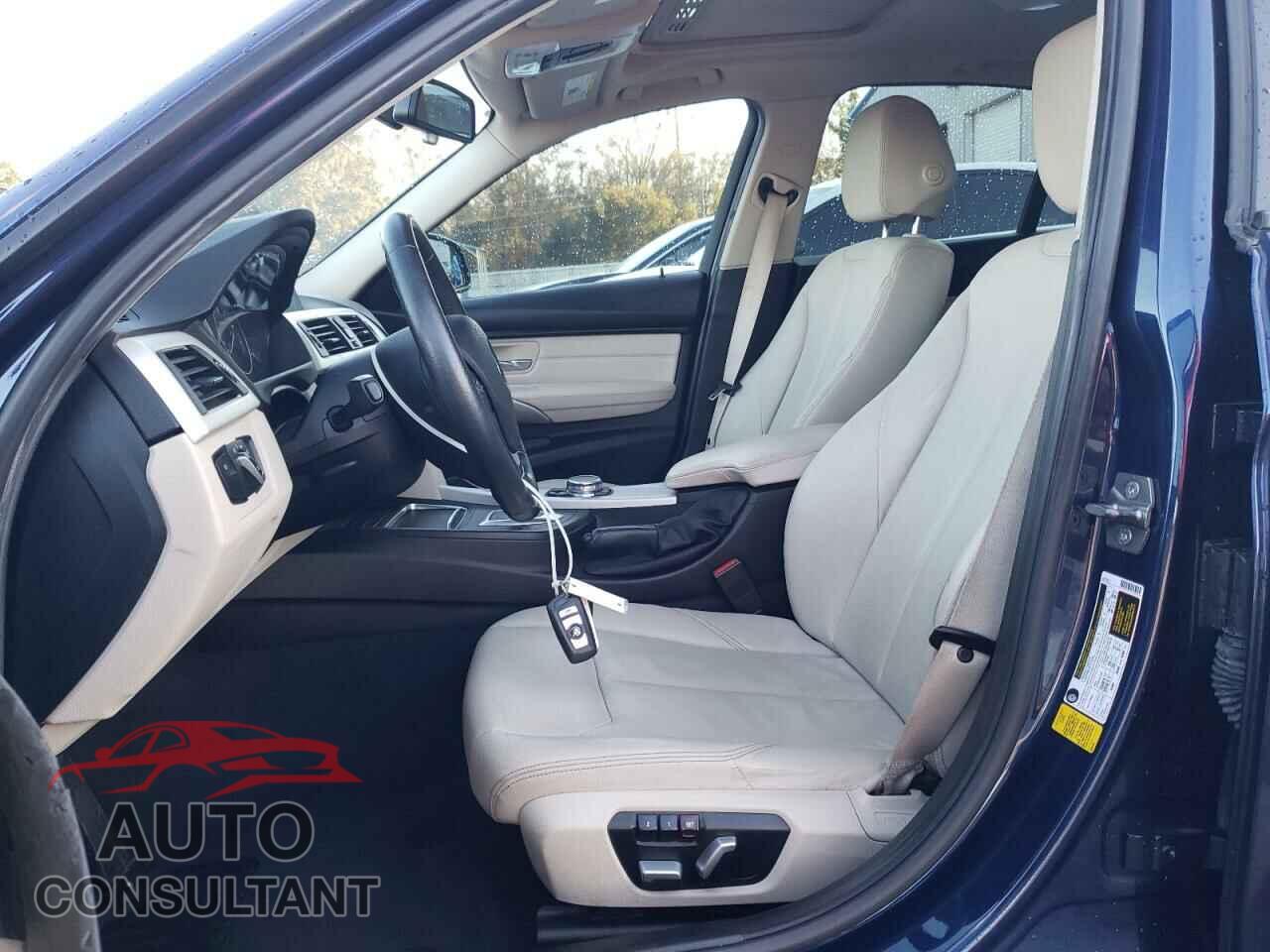 BMW 3 SERIES 2016 - WBA8A9C53GK616704