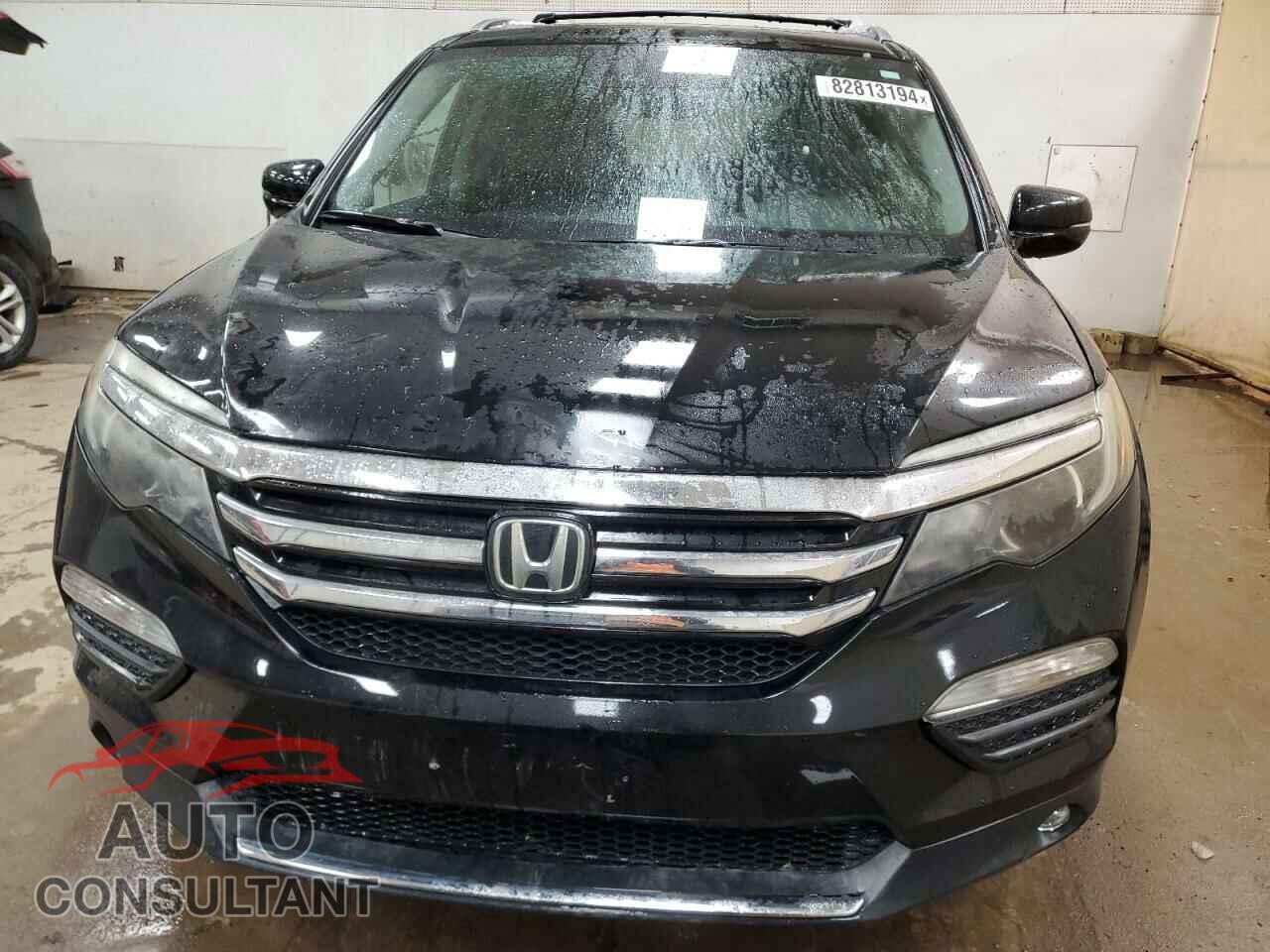 HONDA PILOT 2016 - 5FNYF6H09GB005623