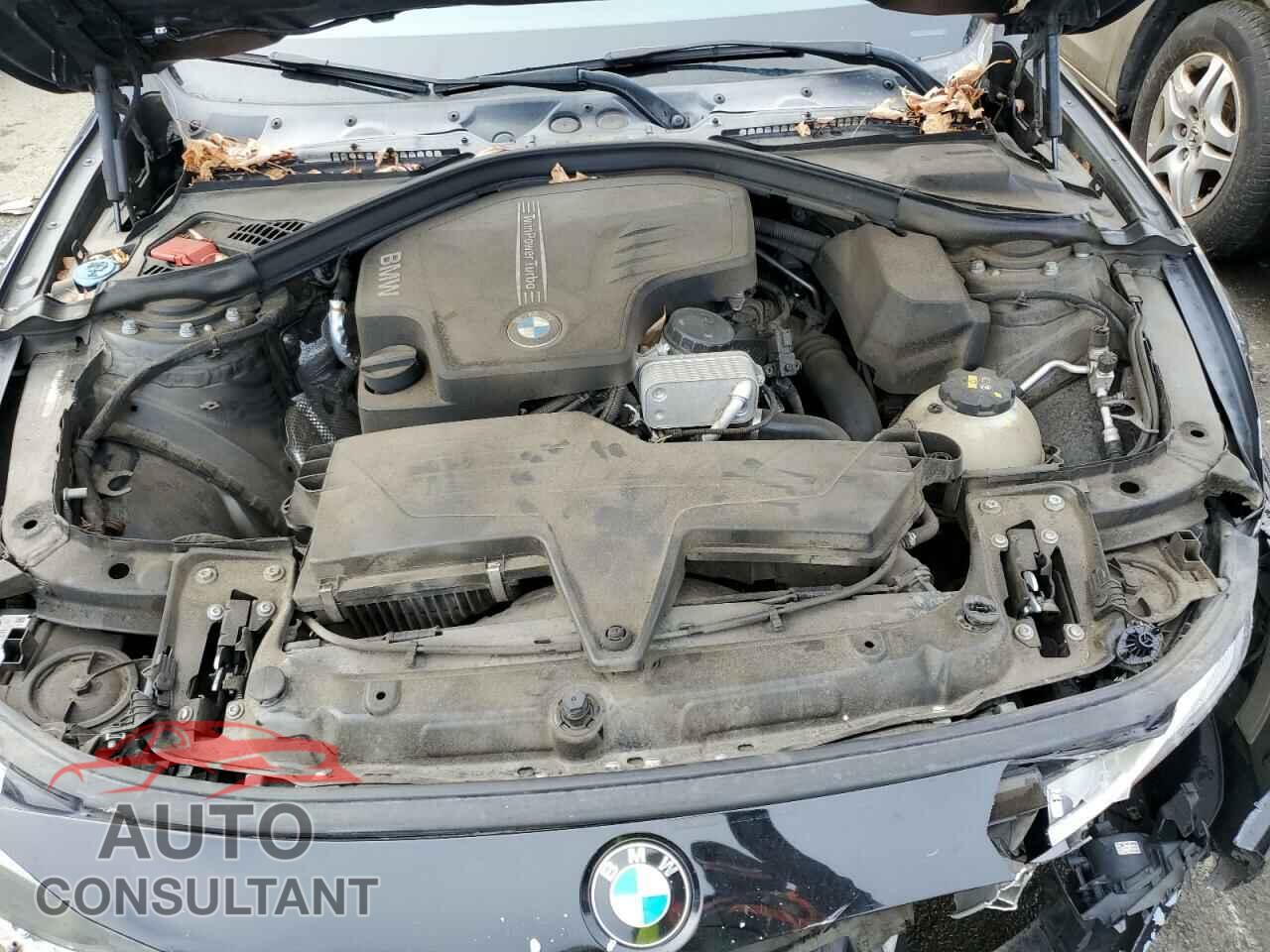 BMW 3 SERIES 2016 - WBA8E1G57GNU11319