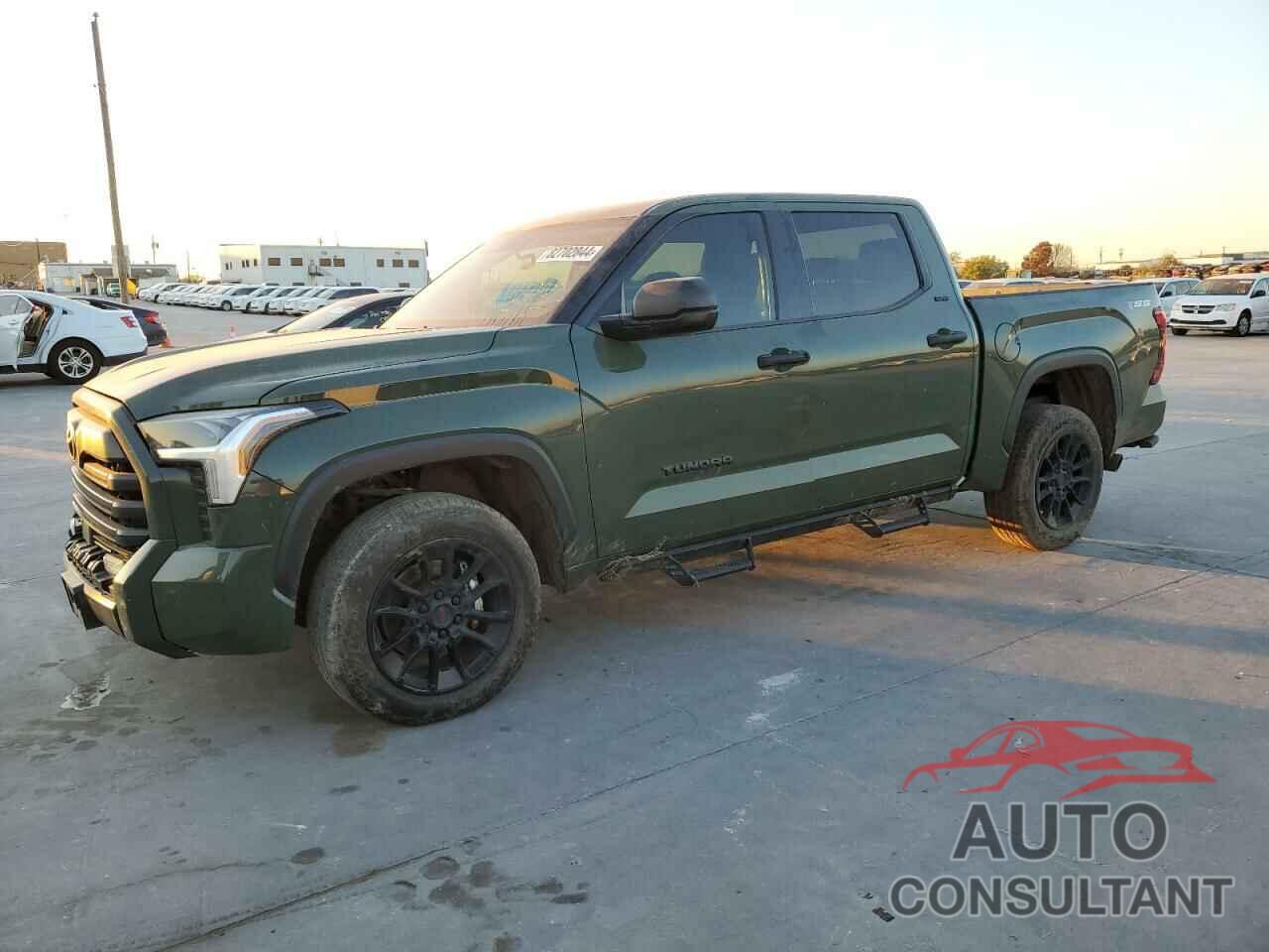 TOYOTA TUNDRA 2023 - 5TFLA5DB5PX075376