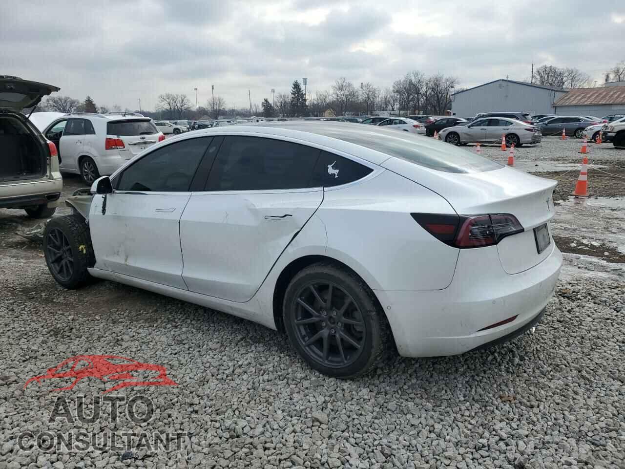 TESLA MODEL 3 2019 - 5YJ3E1EB7KF418347