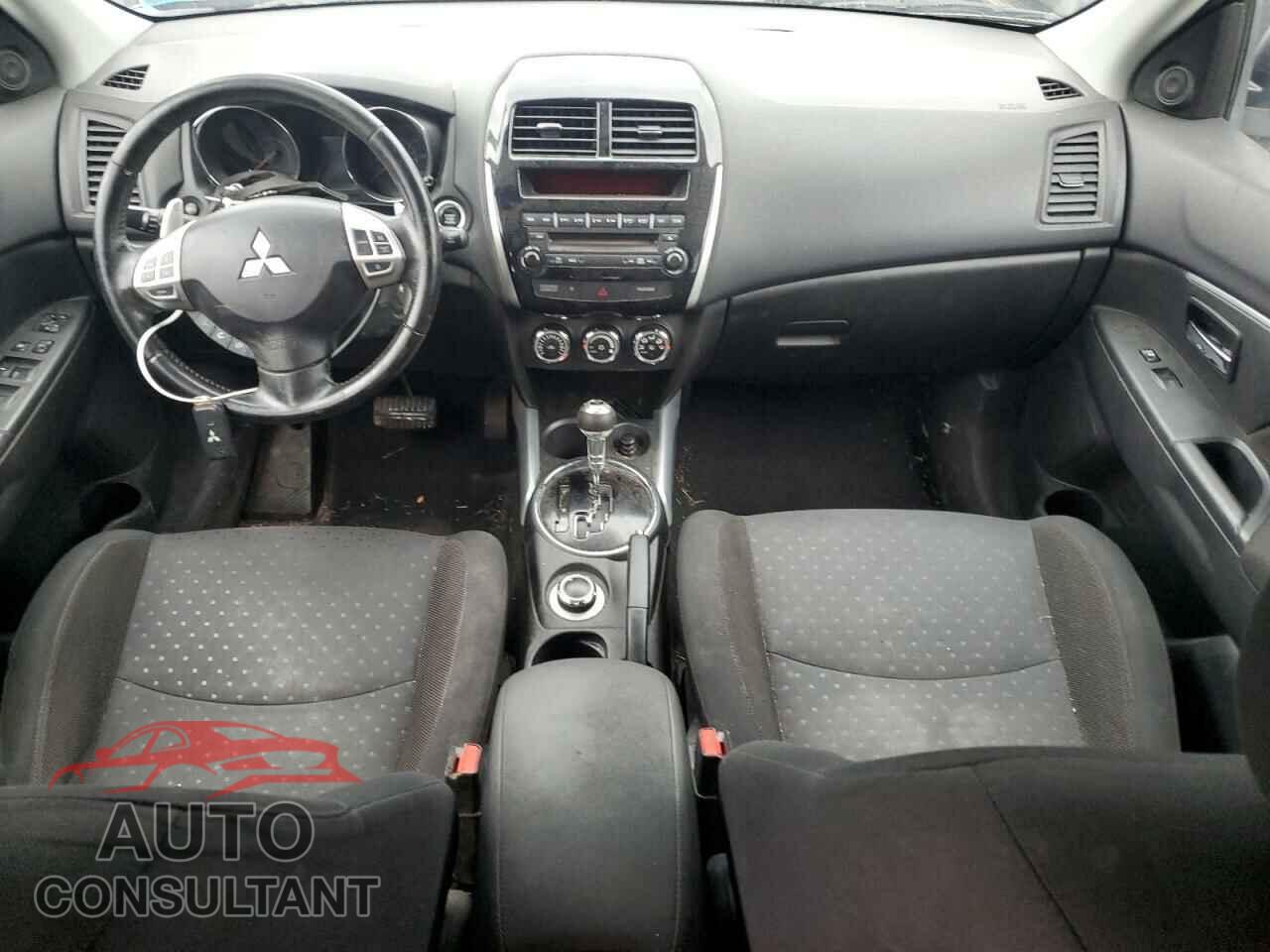 MITSUBISHI OUTLANDER 2012 - JA4AR4AU3CZ010356