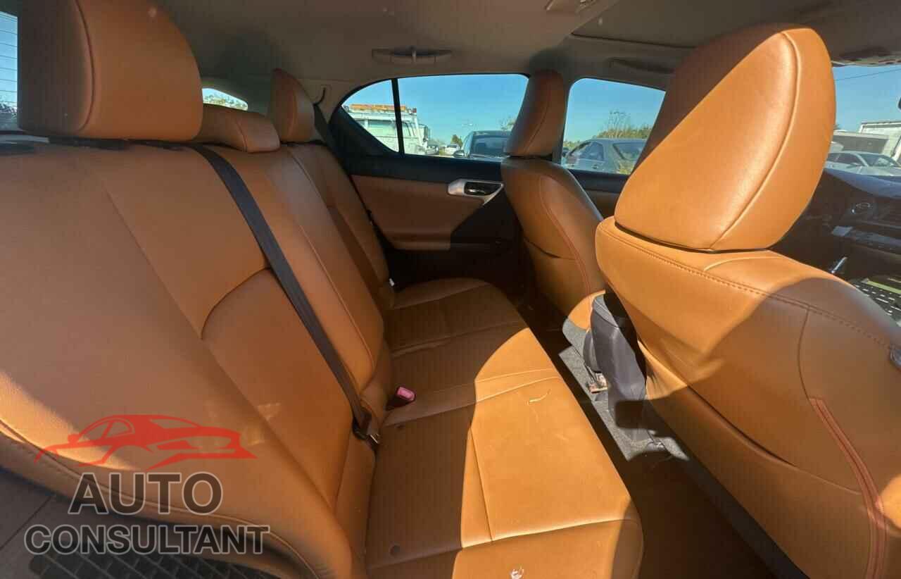 LEXUS CT 200 2012 - JTHKD5BH4C2080049