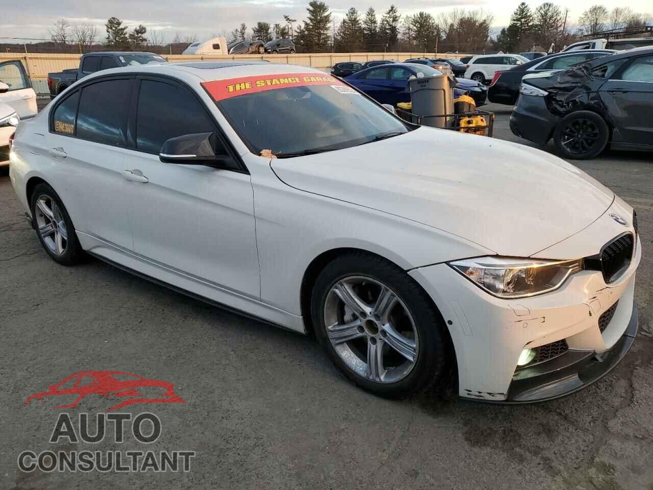 BMW 3 SERIES 2013 - WBA3B9C54DF587502