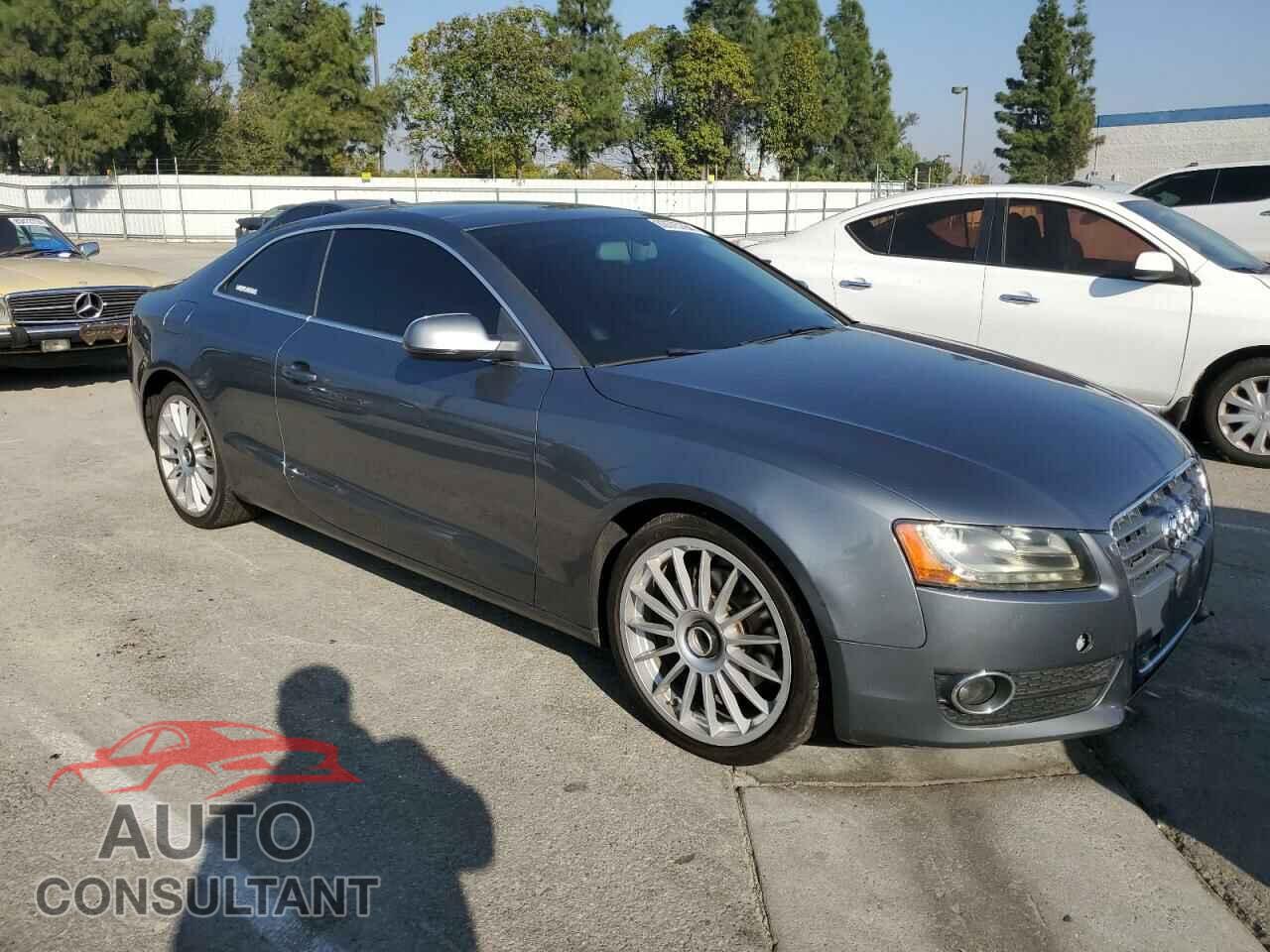 AUDI A5 2012 - WAULFAFR1CA004318