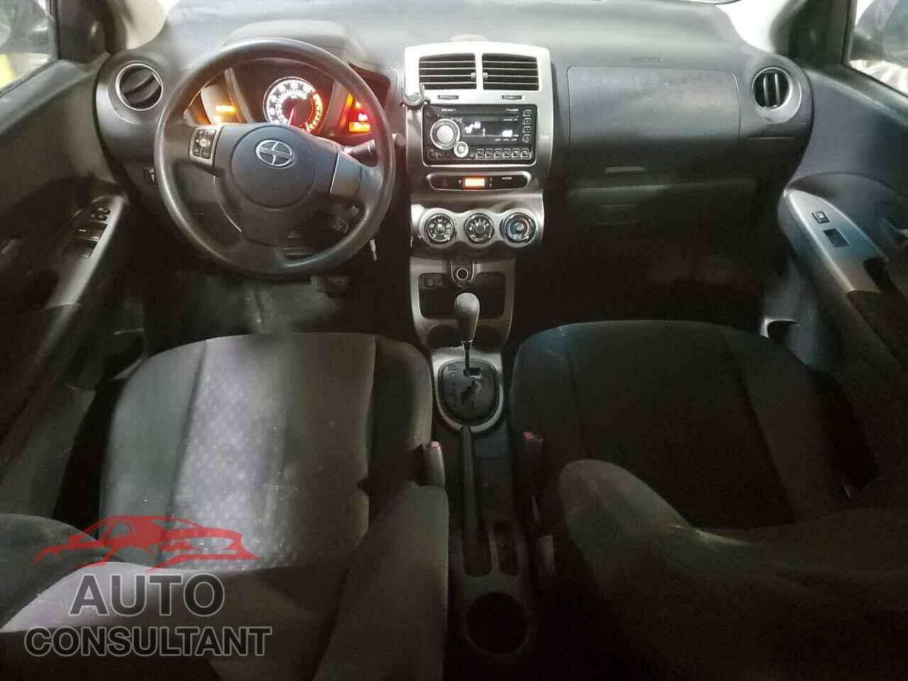 TOYOTA SCION 2011 - JTKKU4B47B1011040