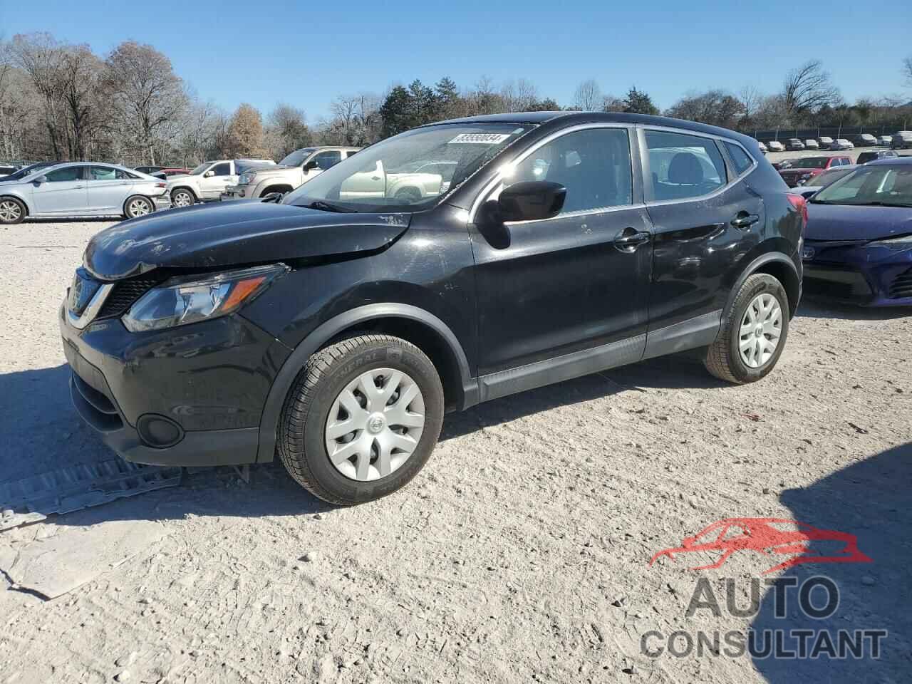 NISSAN ROGUE 2018 - JN1BJ1CR7JW255266