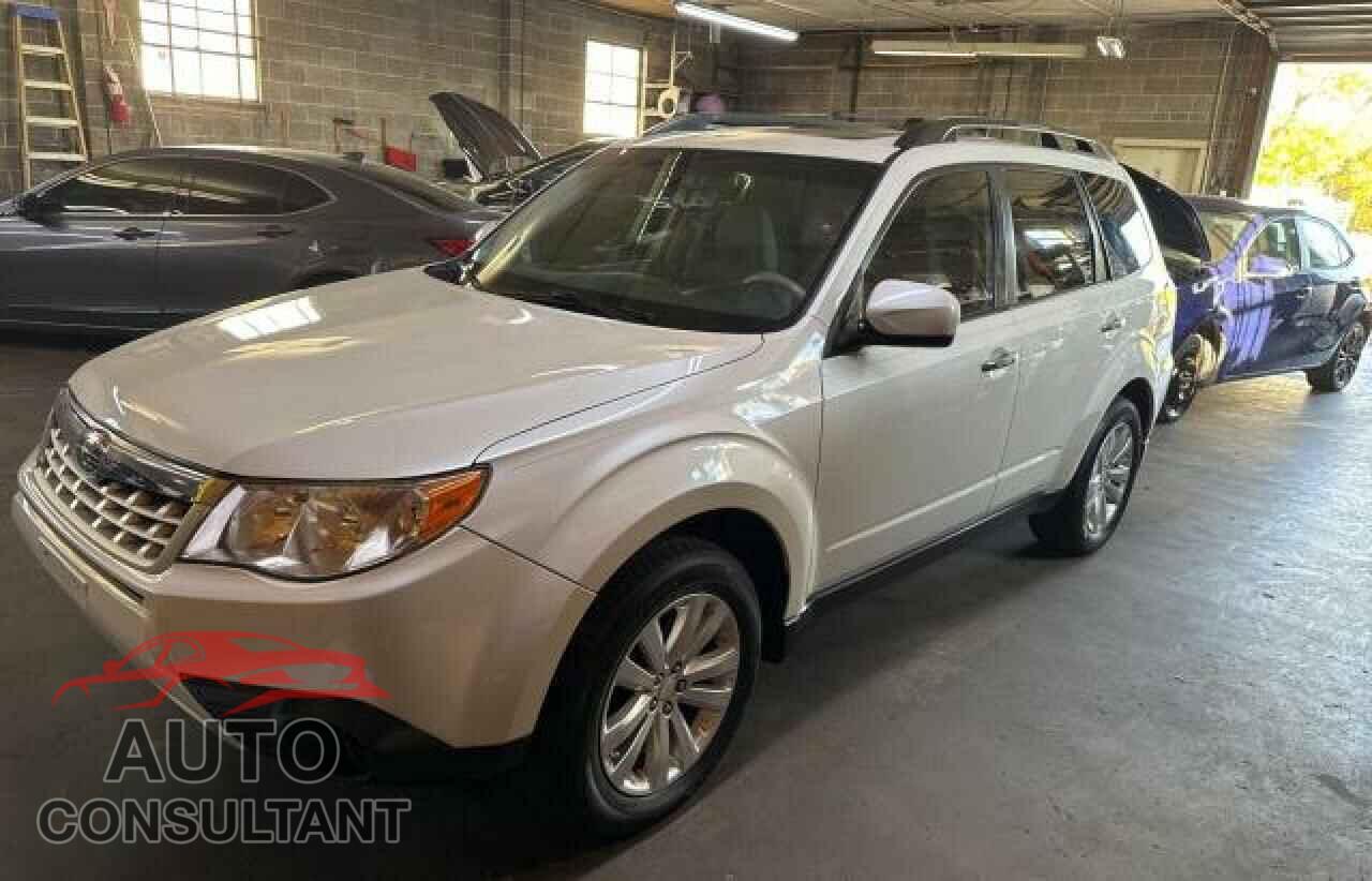 SUBARU FORESTER 2012 - JF2SHBDC7CH427426