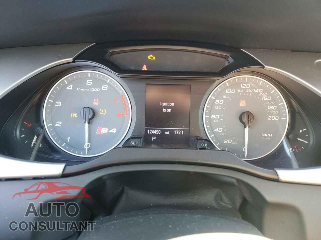AUDI S4/RS4 2010 - WAUKGBFL7AA095134