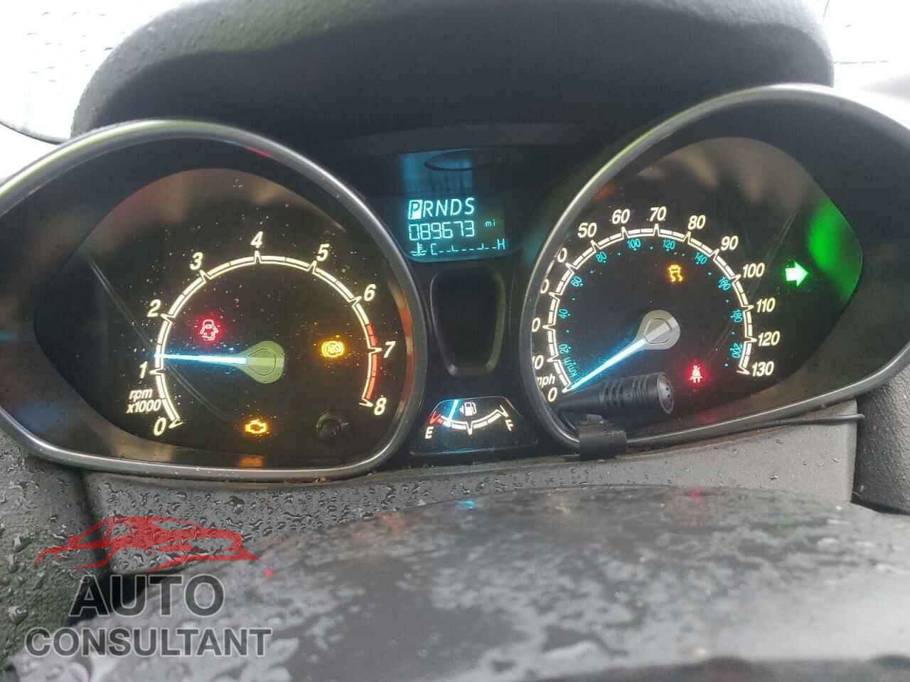 FORD FIESTA 2014 - 3FADP4EJ3EM154251