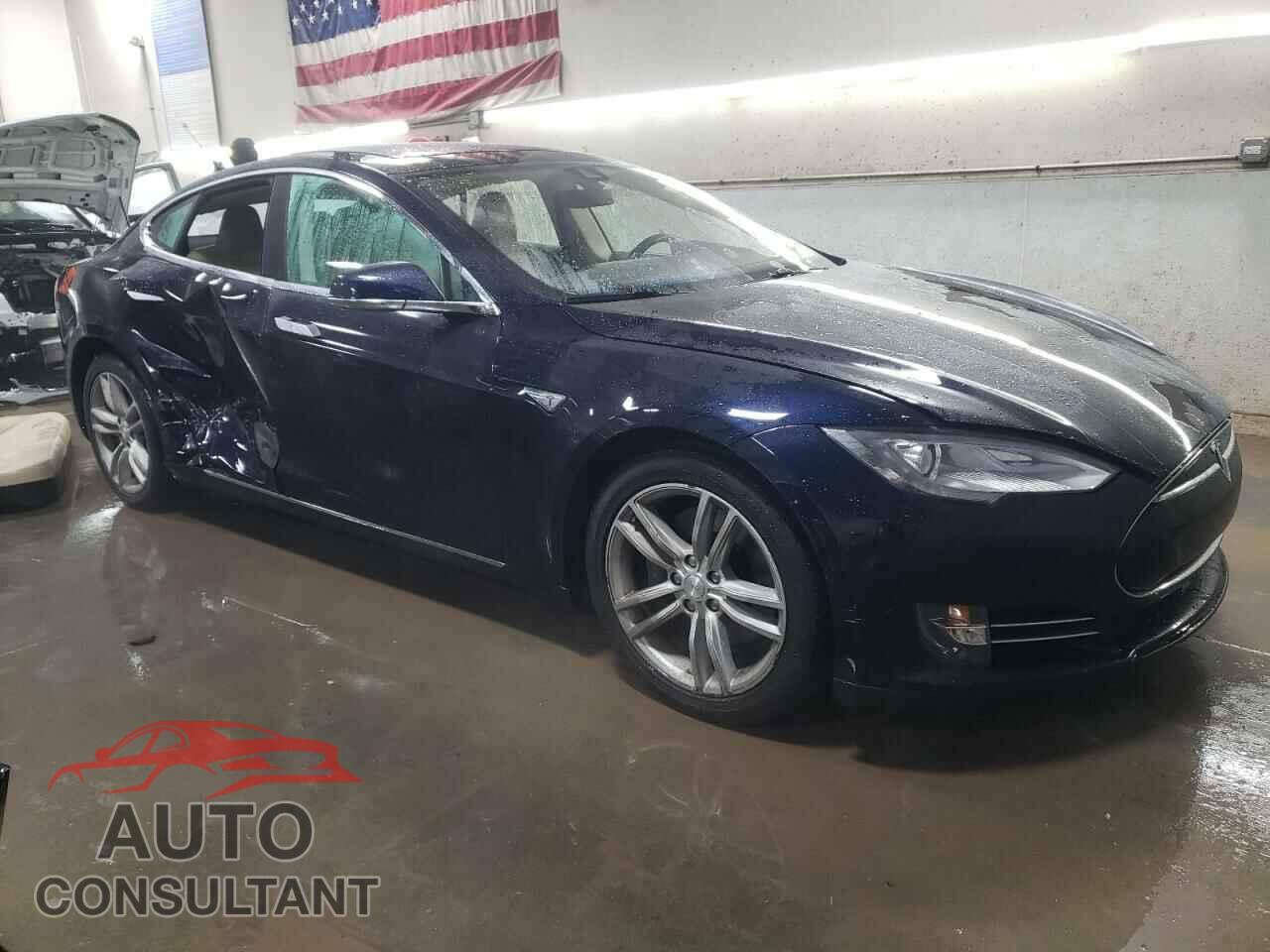 TESLA MODEL S 2015 - 5YJSA1H26FFP73342
