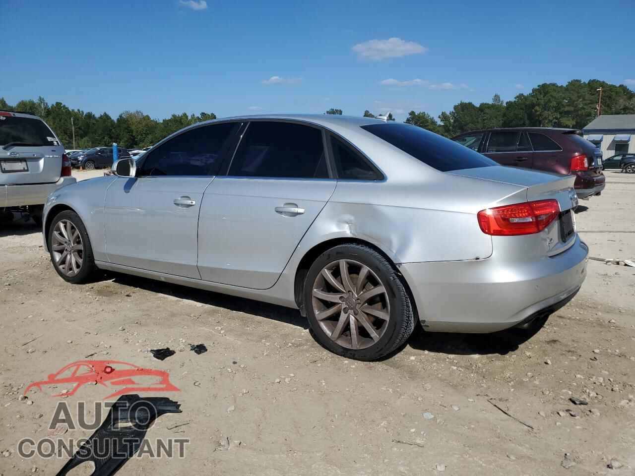 AUDI A4 2013 - WAUEFAFL3DA061416