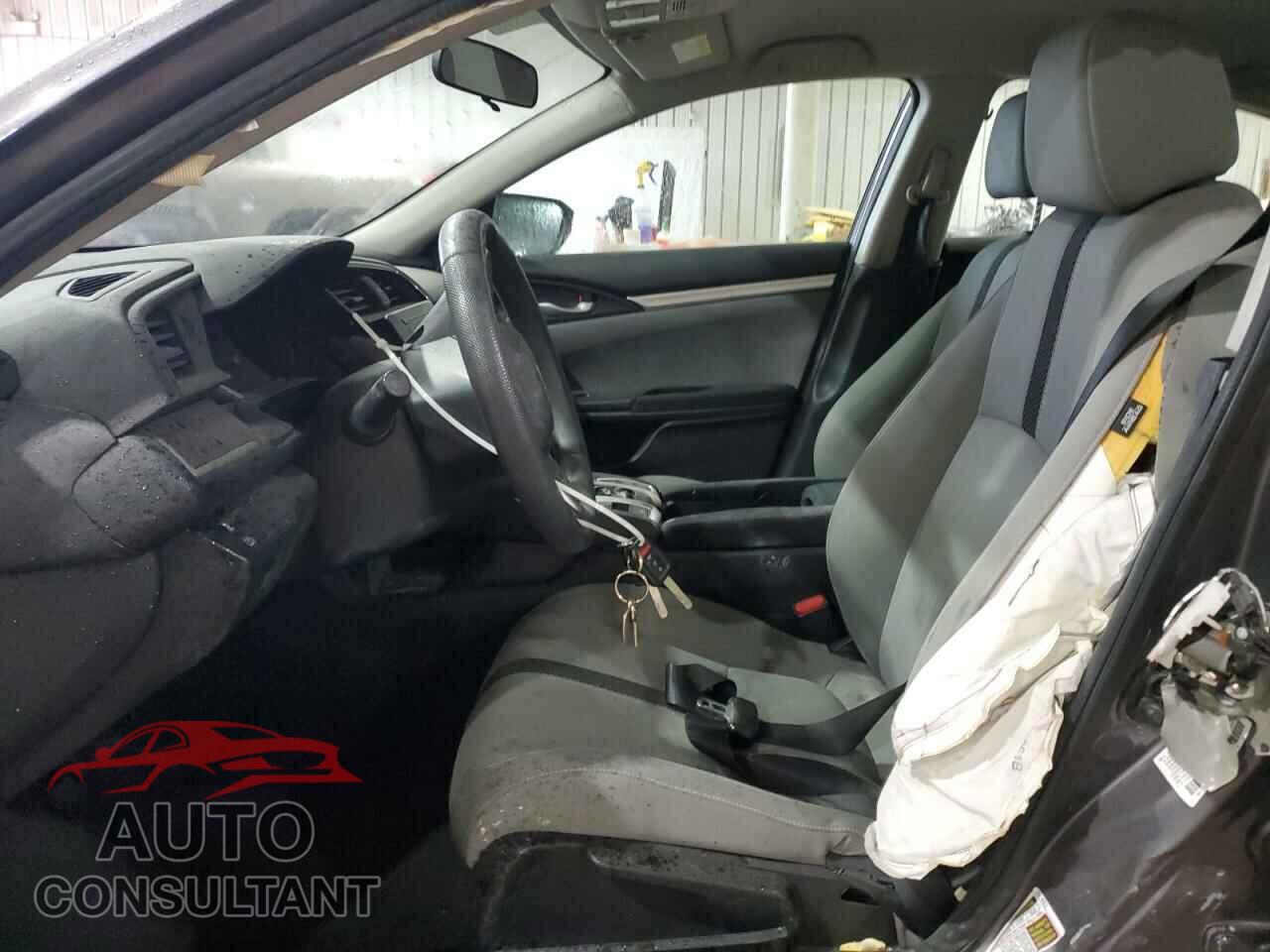 HONDA CIVIC 2018 - 2HGFC2F59JH504884