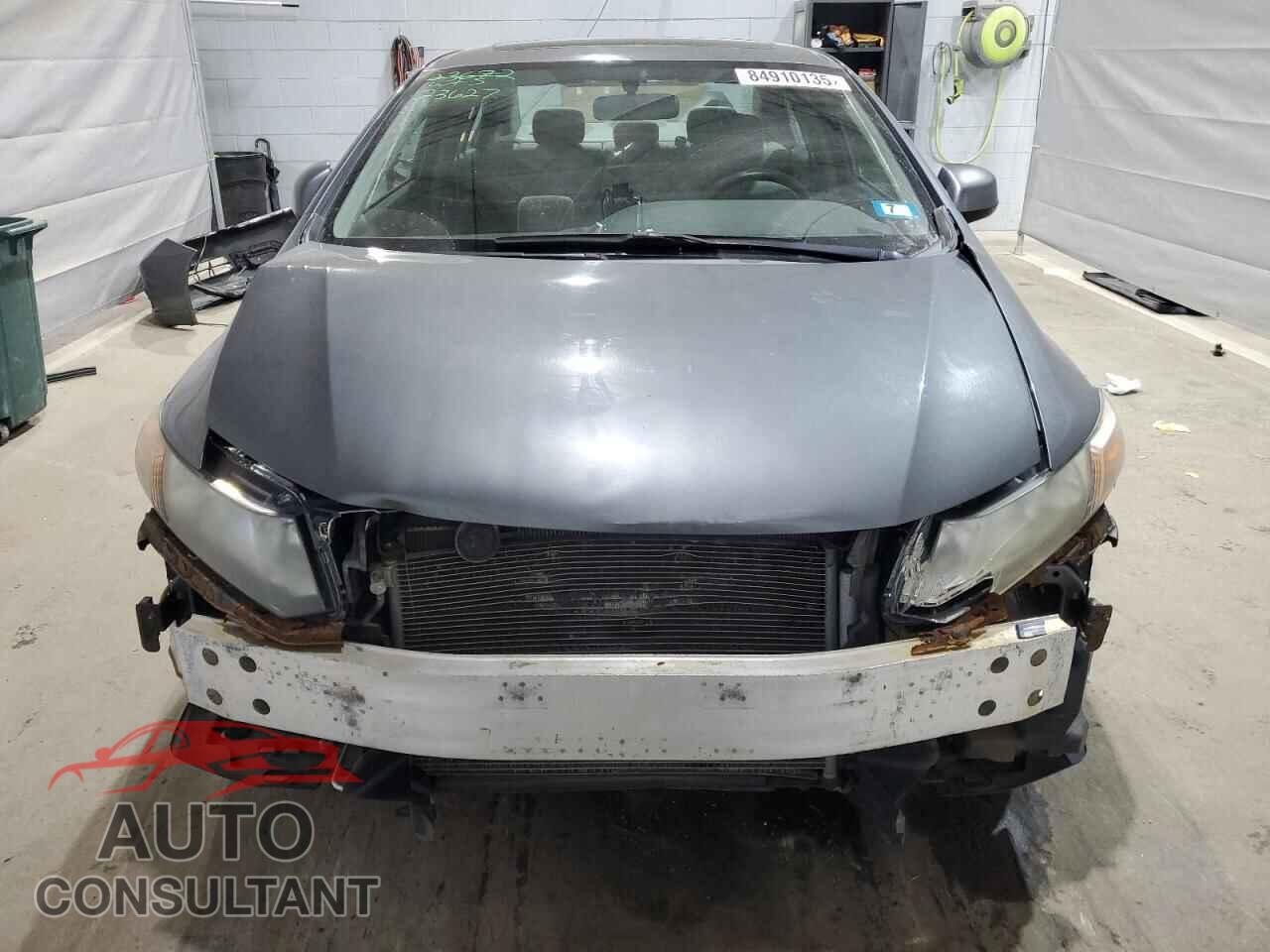 HONDA CIVIC 2012 - 2HGFB2F82CH318524