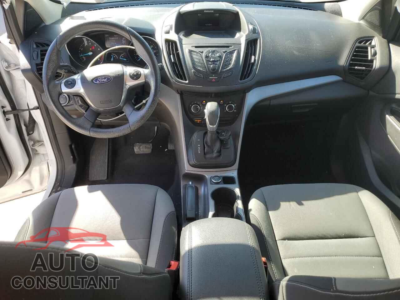 FORD ESCAPE 2016 - 1FMCU0G76GUC26711
