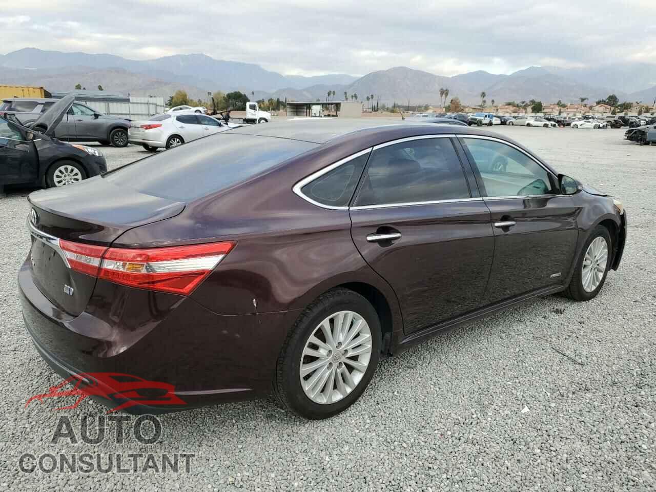 TOYOTA AVALON 2013 - 4T1BD1EB5DU014189