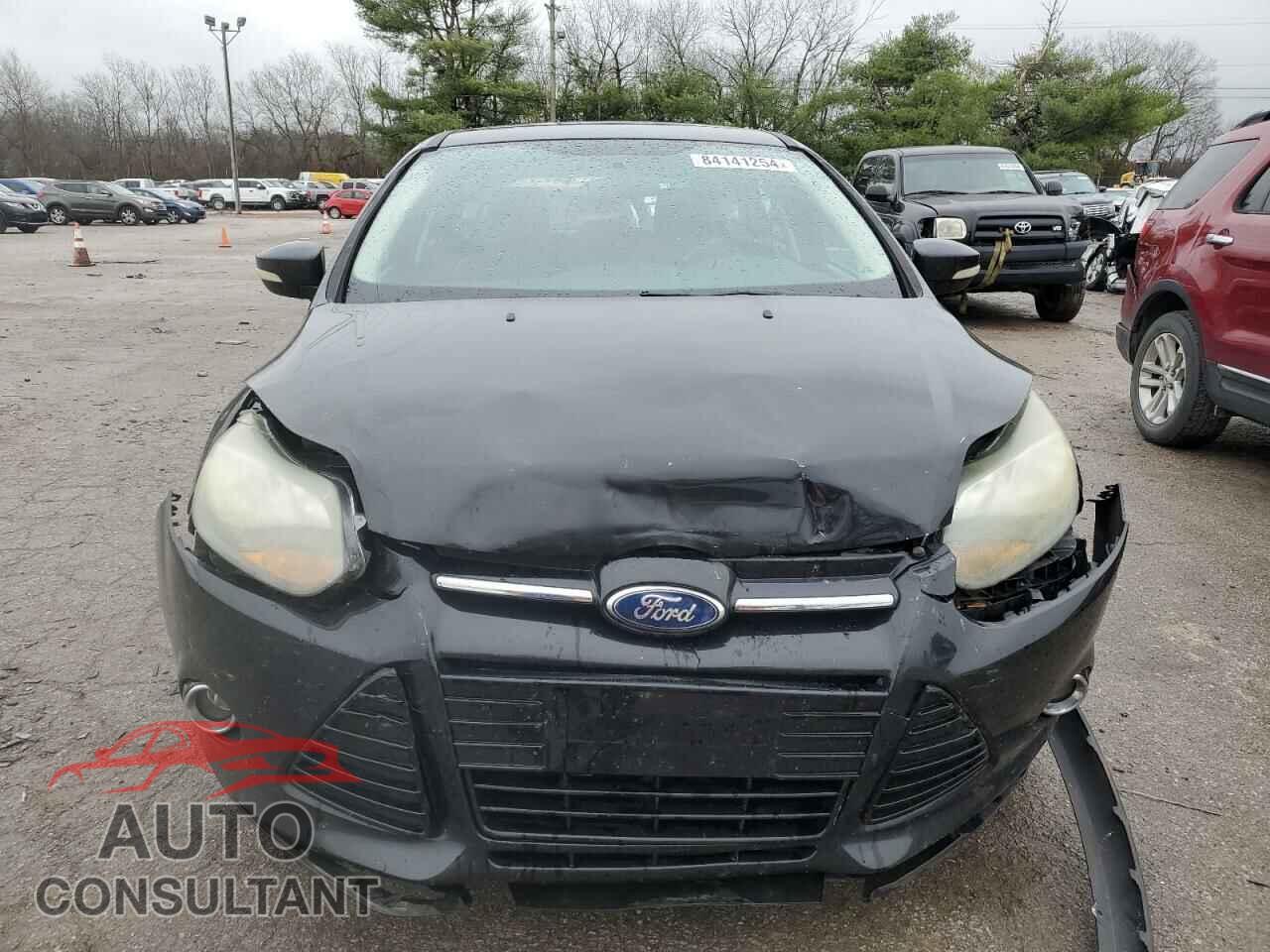 FORD FOCUS 2014 - 1FADP3N24EL135292
