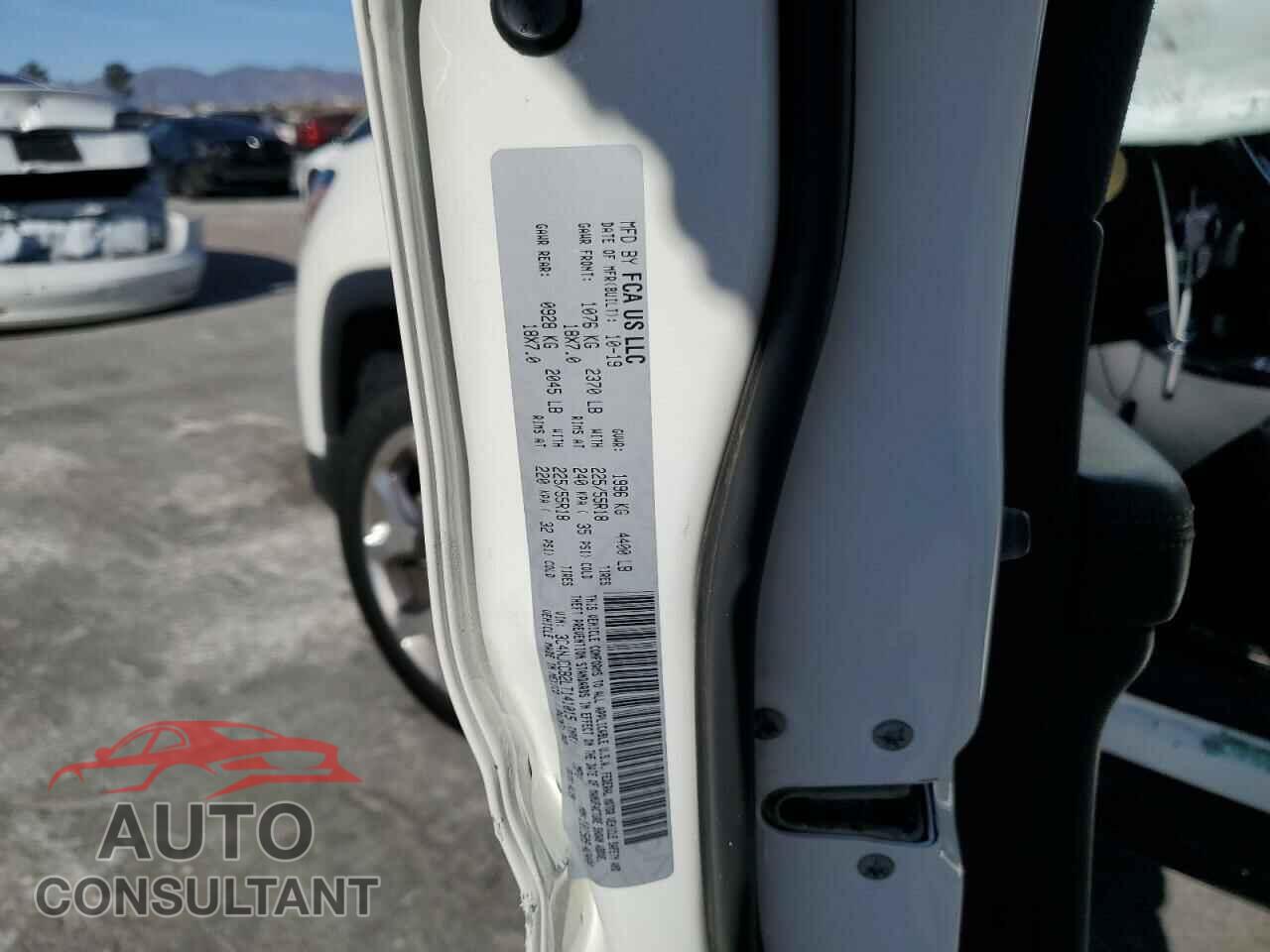 JEEP COMPASS 2020 - 3C4NJCCB2LT141015