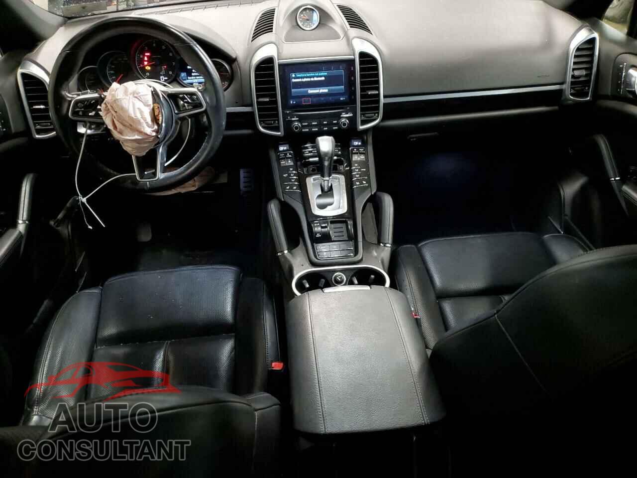 PORSCHE CAYENNE 2017 - WP1AA2A20HKA87426