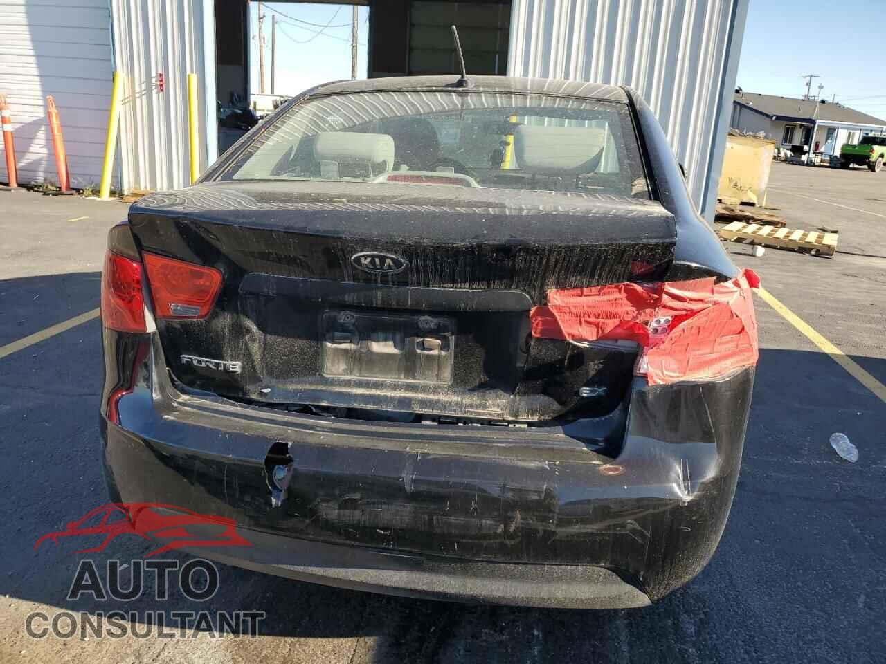 KIA FORTE 2011 - KNAFU4A21B5407575