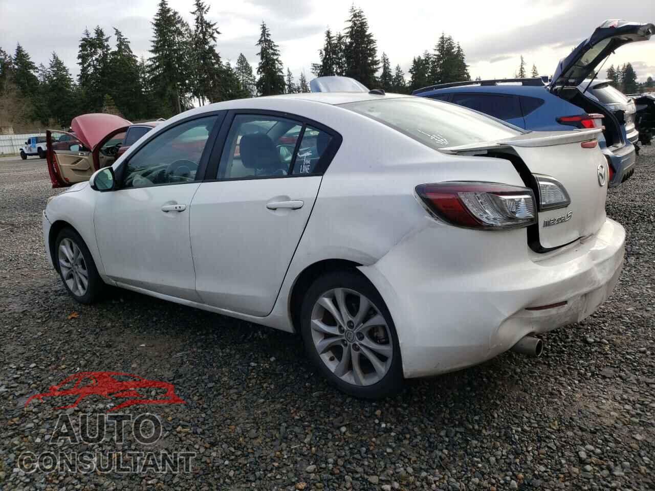 MAZDA MAZDA3 2011 - JM1BL1W66B1480656