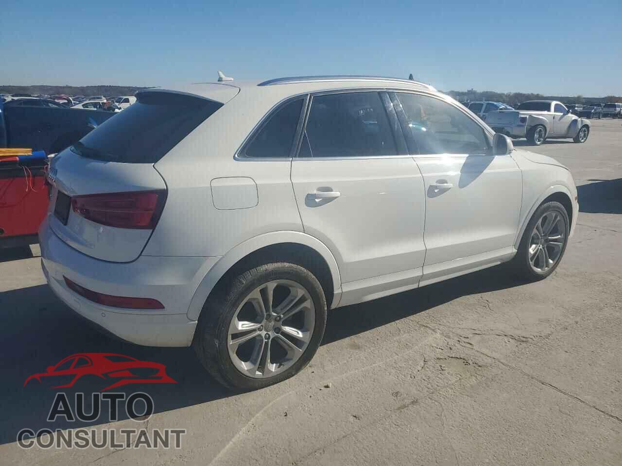 AUDI Q3 2016 - WA1BFCFS7GR017217