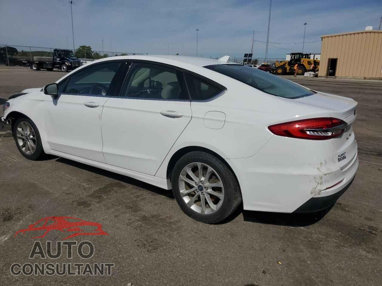 FORD FUSION 2019 - 3FA6P0HD9KR183193