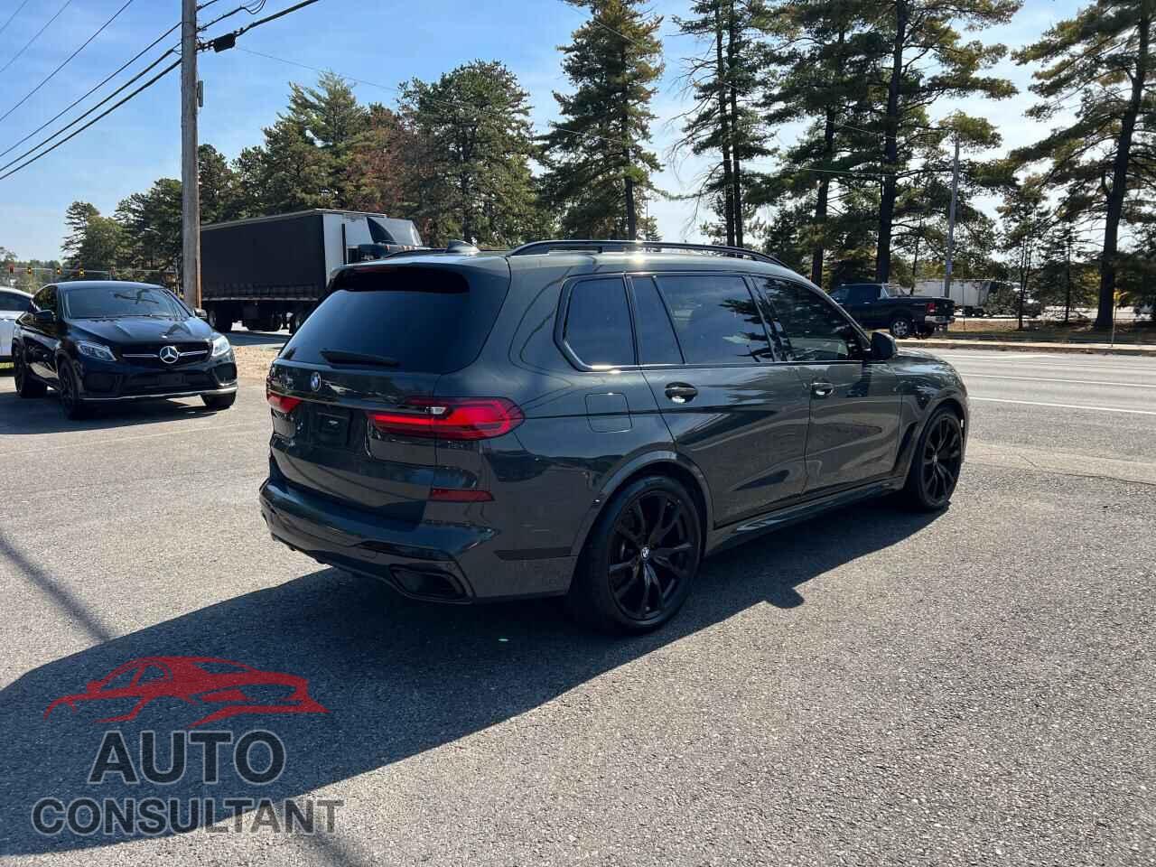 BMW X7 2022 - 5UXCW2C0XN9L30670