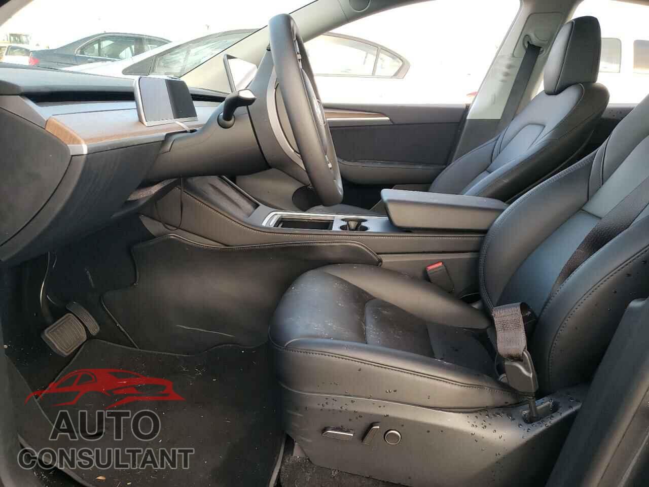 TESLA MODEL Y 2023 - 7SAYGDEEXPF937026