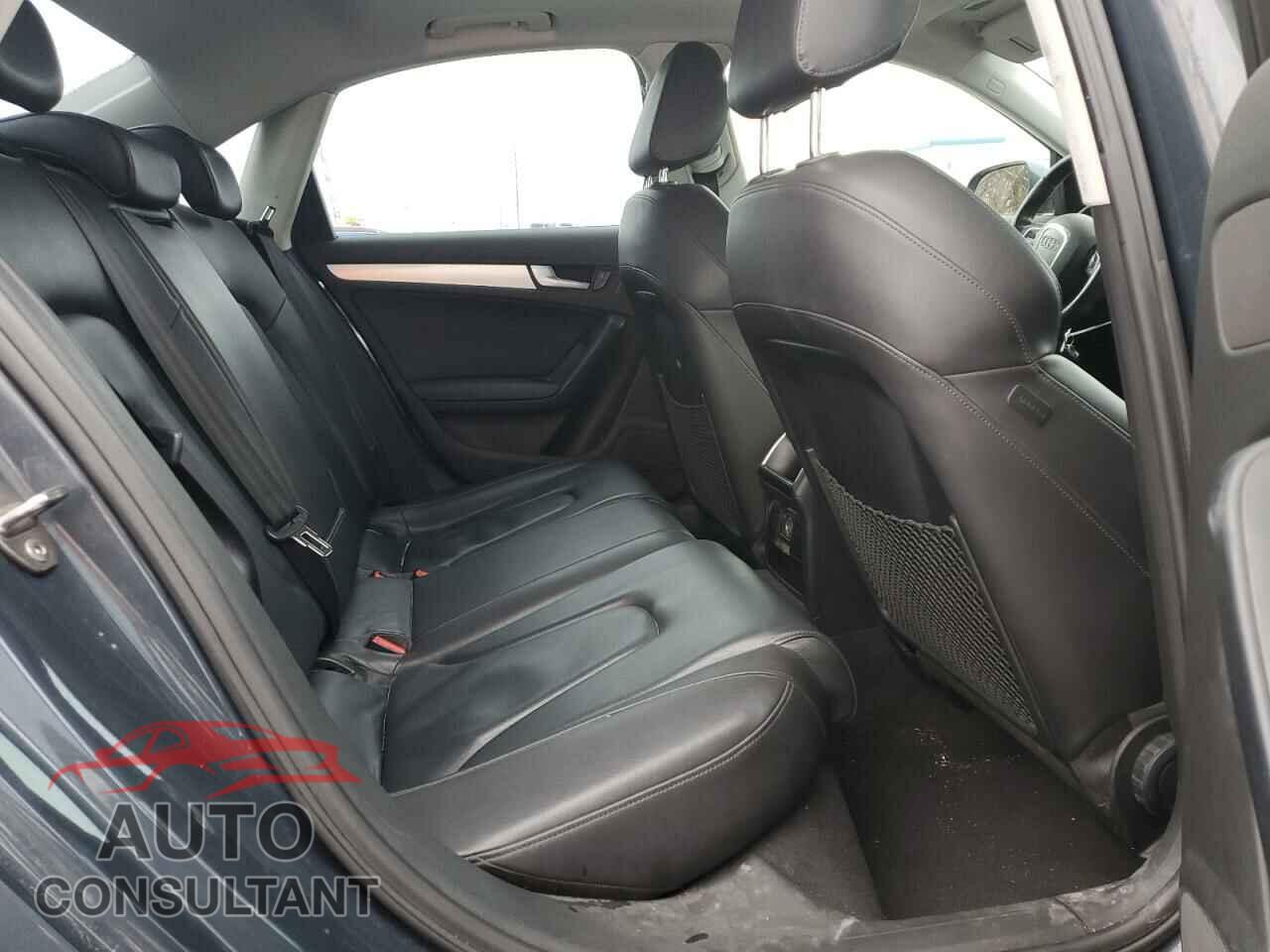 AUDI A4 2010 - WAUDFCFLXAN066950