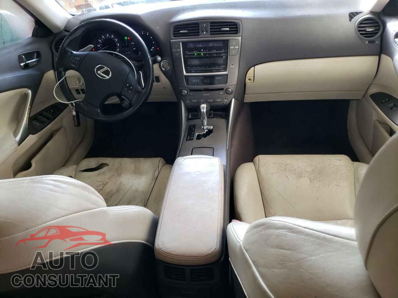 LEXUS IS 2010 - JTHBF5C28A5115546