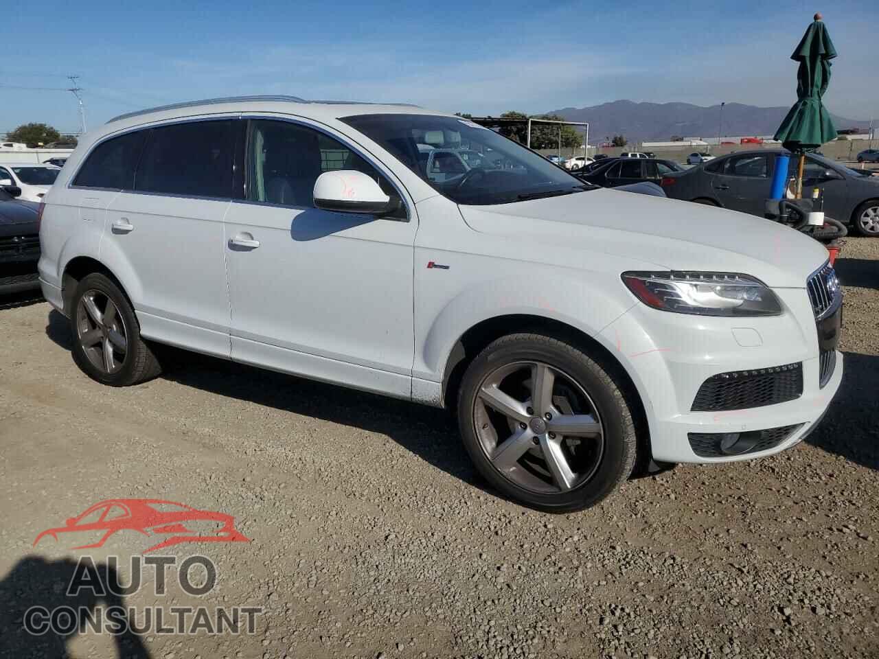 AUDI Q7 2013 - WA1DGAFE8DD002500