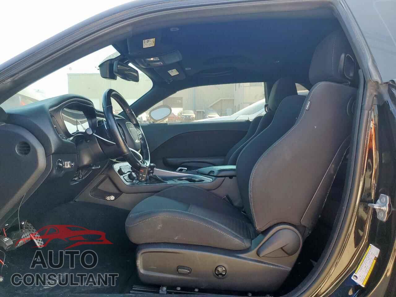 DODGE CHALLENGER 2019 - 2C3CDZBT1KH621215