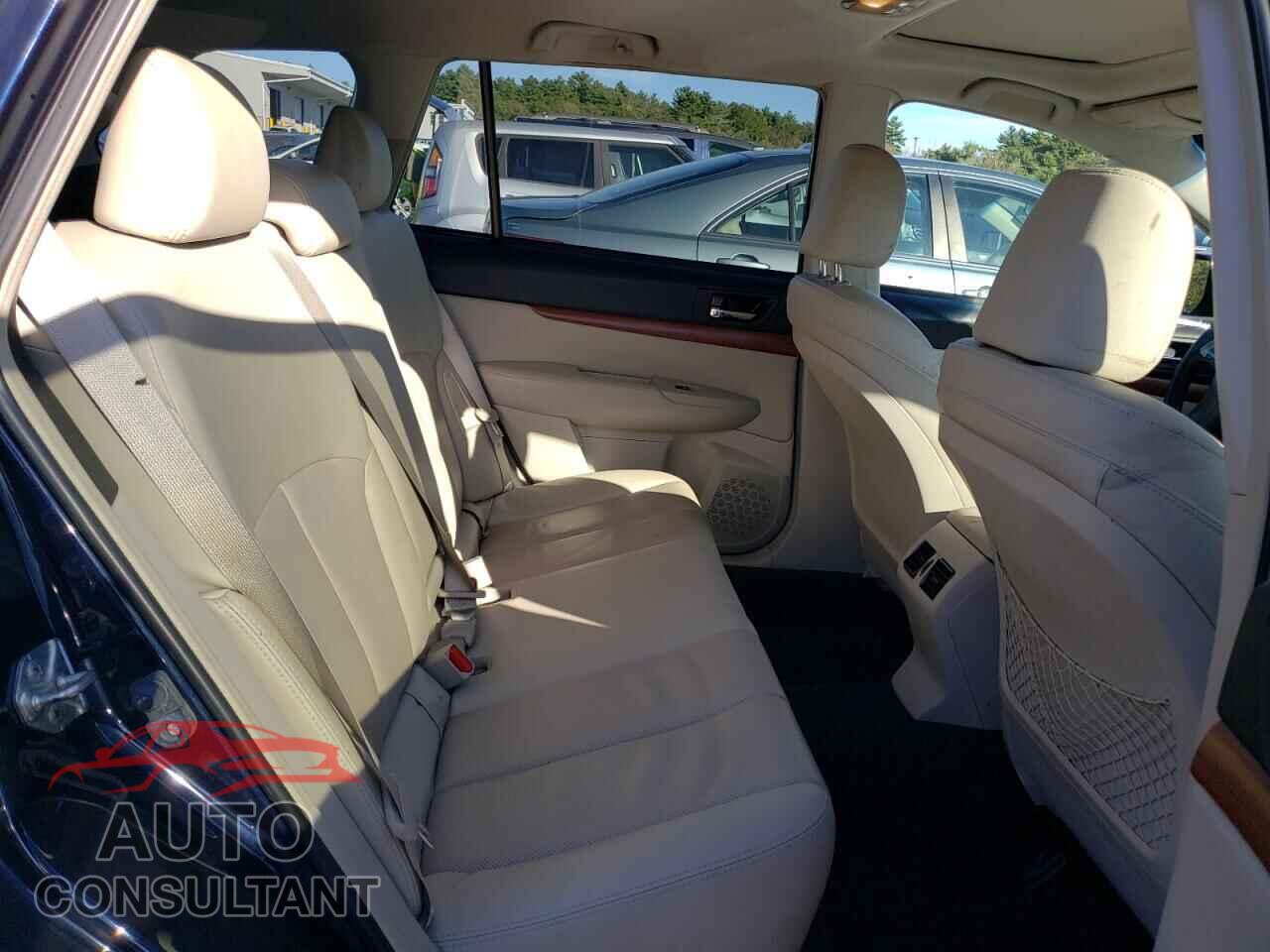 SUBARU OUTBACK 2014 - 4S4BRBLC2E3248008