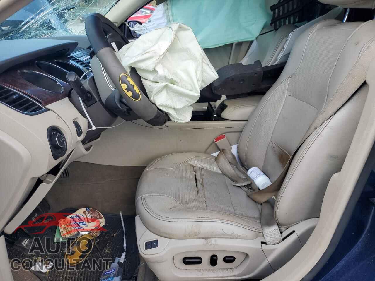 FORD TAURUS 2012 - 1FAHP2FW3CG131480